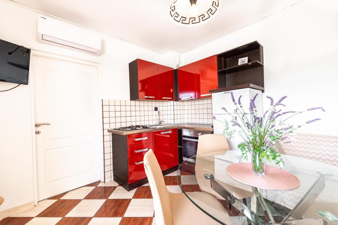 Apartments Lili Паг Экстерьер фото